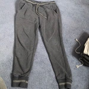 black and gray american eagle jogger sweats!!
